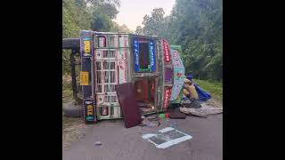 Accident Truck dolamara #shorts #accidentnews #assam #karbianglong #news #shortvideo