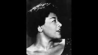 Everyone's Wrong But Me by Ella Fitzgerald with Lyrics