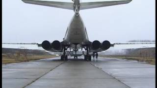 Ту-160 парад над Чайкой и в Прилуках //Tu-160 over the airfield Chayka and at the Priluki AFB