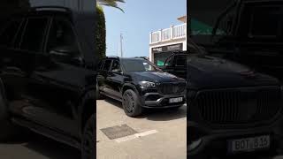 see this dancing car 🤣 Maybach GLS 600