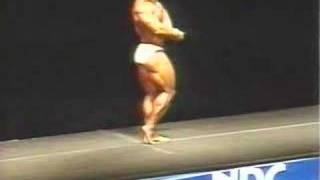 Kevin Levrone Posing 1991 Jr. Nationals