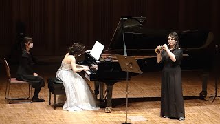 Joseph Haydn : Trumpet concerto in E-flat Major / Runa Takada