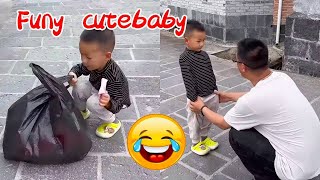 爸爸只顾玩手机，钱丢了都不知道，聪明萌娃直接偷偷藏起来#funny#cutebaby#comedy【冬冬与爸爸】