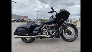 2022 CVO Road Glide in Blue Steel