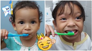 BALITA Lucu Gosok gigi 💙 vlog anak pintar Risya family