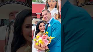 ¡Deslumbrante! así fue el espectacular vestido que usó Martha Higareda en su boda