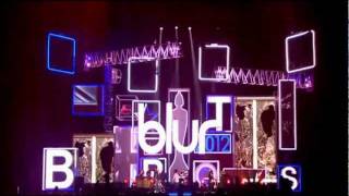 Blur - Parklife (Brit Awards 2012)