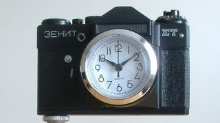 Zegar jak aparat fotograficzny Zenit ET retro vintage loft plus statyw