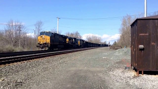 CSX Q711 with doors open