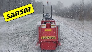 Shredding currant with SAMSON root shredder