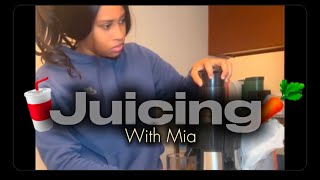 Juicing W Mia VLOG 💕🥤