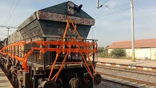 रानीवाड़ा में ट्रेन का भव्य स्वागत #indianrailways #Jalore #train #welcome #rajasthan