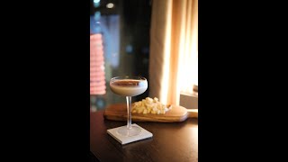 【#超業餘調酒】Flat white martini 🍸Baileys Cocktail