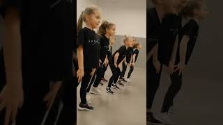 šok/šok studija | MINI DANCE