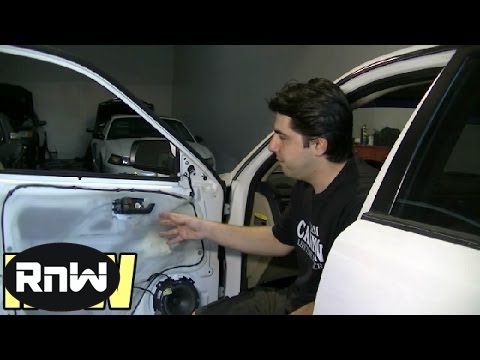 How to Remove and Replace a Broken Interior Door Handle on Your Car How to Remove and Replace a Broken Interior Door Handle on Your Car