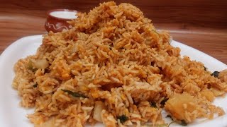 Khichdi || ఇంట్లో కూరలు ఏమి లెవా ఇలాగ కిచిడి చేసిపెట్టండి ఒక్కముద్ద కూడా వదిలి పెట్టకుండా తింటారు