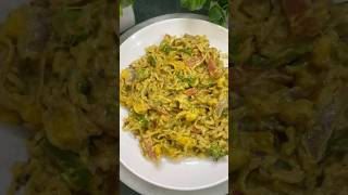 Unique creamy and cheesy white sauce vegetable Maggi! Milk Maggi! #maggi #youtubeshorts #shorts