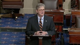 Senate passes Kennedy's improving Mental Health Access for Students Act