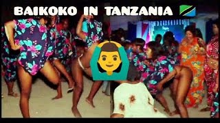 Baikoko Tanzania 🇹🇿 This is what happens 🥵🥵🙀🙀 kanga moko na kusaula!