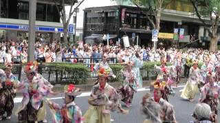 天空しなと屋しん（2014スーパーよさこい・表参道アベニュー）