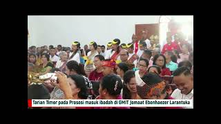 Tarian Timor dalam prosesi pembukaan Ibadah di GMIT Jemaat Ebenhaezer Larantuka (Bulan Budaya)