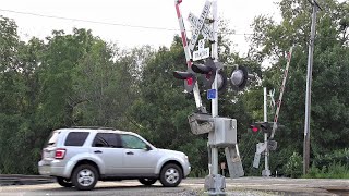 Fast CSX and Norfolk Southern Trains at R R Crossings! A Very Cool CSX DPU Alright! A Big CSX Train!