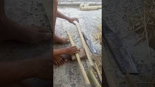 Cara membelah bambu yang benar