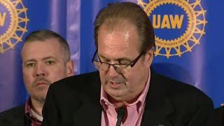 UAW lays out corruption allegations against union ex-president, lieutenant