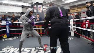 LAMONT PETERSON LOOKING SHARP & CONFIDENT FOR ERROL SPENCE ON MITTS DURING WORKOUT