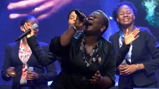 Oluchi Uguru - Praise and Worship Medley