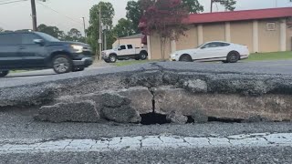 Heat causes stretch of Louisiana road to buckle