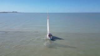 I make dreams… electric sailboat #murphyproject28 #mirage28