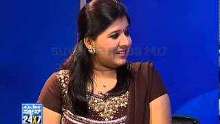 Seg_ 3 - Prajwal with Suvarna girls - 25 Feb 2013 - Suvarna News