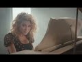 Tori Kelly - Hollow (Official)
