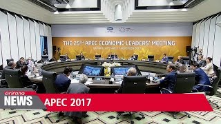 President Moon promotes free trade, 'inclusive growth' at APEC summit