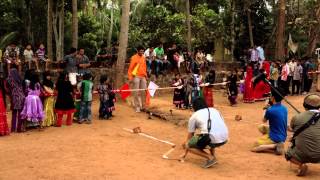 tiwns rope pulling game, കൊടിഞ്ഞി ഇരട്ട കുട്ടികളുടെ പടംവലി