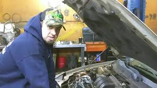 Ford Taurus alternator will not charge battery