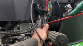 How to remove your Engine out of a John Deere Lawn Tractor Mower. 100 series. ( D110 )