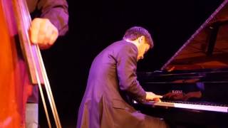 Playing Blues Piano Jazztrio [live] by Roy Harmanus