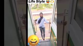 TikTok super star queen Funny videos life style দেখেন ভাই কি আজব মহিলা ভিডিও বানানোর জন্য নিজের live