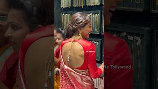 Shriya Saran చీరలో ఎంత అందంగా ఉందో చూడండీ #youtubeshorts #ytshorts #shriyasaran