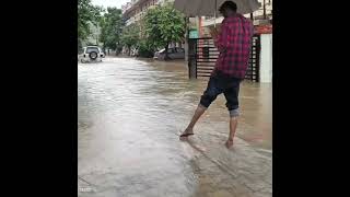 Zirakpur flooded highway society #@zirakpur #flood#water#new#overflow#water#boat#life#viral