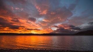 Multi-directional Sunrise Clouds (HD timelapse)