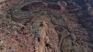 Mesmerizing Drone Footage Shows Breathtaking Little Grand Canyon