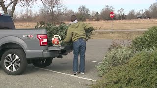 Where to recycle natural Christmas trees around the Kansas City area