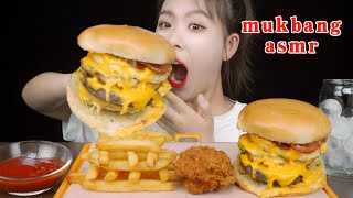 MUKBANG ASMR/汉堡吃播｜今天吃流心芝士汉堡搭配一个炸鸡还有一份薯条/咀嚼音