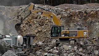 CAT 345D LME In A Quarry