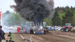 The Most Smoking \u0026 Most Powerful Tractor Puller in Denmark | SLÆDEHUNDEN | DK Tractor Pulling