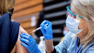 Cornell hosts vaccine clinic