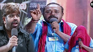 இந்த சுடிதாரை கண்டுபுடிச்சவனே தான் தேடிட்டு இருக்கேன்! துப்பட்டா போடுற ஸ்டைல் இருக்கே! அய்யோ! அய்யோ!